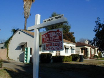 this house is cleaned up for sale