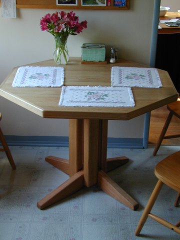 octagonal kitchen table made of oak